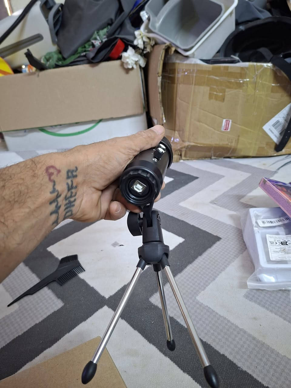 ما اعرف اسعارهن  انطي سعرهن  و بالعافيه   شرط بالكارتونه
***********
