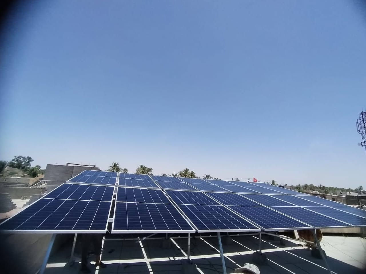 ⚡🔋 إنجاز جديد من شركة ألواح تسلا للطاقة الشمسية

تم تنفيذ منظومة طاقة شمسية بقدرة:
☀️ 30 أمبير نهاري + 30 أمبير ليلي

🔧 مكونات المنظومة:
⚡ انفيرتر Deye عالي الكفاءة
🔋 بطاريات Dyness سعة 16 كيلو عدد 2
☀️ ألواح Longi X10 عالية الأداء

💡 المنظومة مصممة لتوفير استقرار عالي بالطاقة مع اعتماد كامل على أفضل المكونات العالمية لضمان الأداء والاستمرارية.

📈 جودة، كفاءة، واعتمادية… هذا هو شعارنا بكل مشروع ننفذه.

📞 للاستفسار أو طلب منظومة مشابهة تواصلوا مع شركة ألواح تسلا للطاقة الشمسية

مهندس كرار 

***********
مهندس نزار

***********

العنوان : بغداد - شارع الصناعة 

  الواح تسلا :

***********

#ألواح_تسلا_للطاقة_الشمسية
#طاقة_شمسية
#منظومات_شمسية
#Deye
#Dyness
#Longi
#العراق
