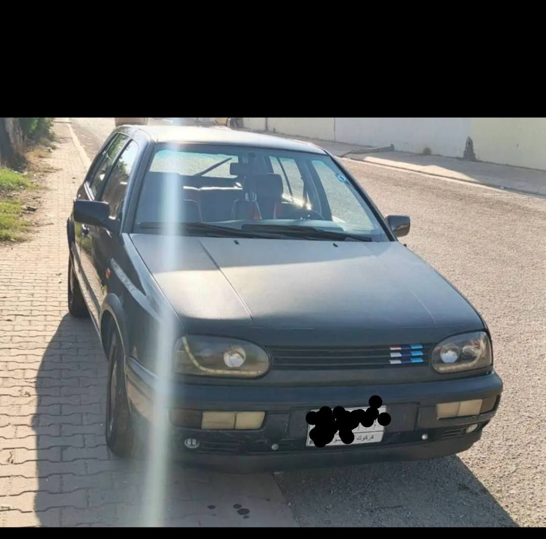 السلام عليكم 
كولف نفخ موديل 1993
رقم كركوك 
بيه بطاقه بانزين 
رقم الهاتف ***********و***********و *********** كركوك, العراق
