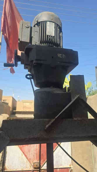 ماطور كيربوكس ألماني 2 حصان، ثلاثي الأطوار(3 فيز).
تحكم يدوي بعدد الدورات من 20 إلى 100 دورة.
السعر 300.
جميع المعلومات مذكورة داخل الصورة.
للتواصل: *********** (اتصال أو واتساب).
