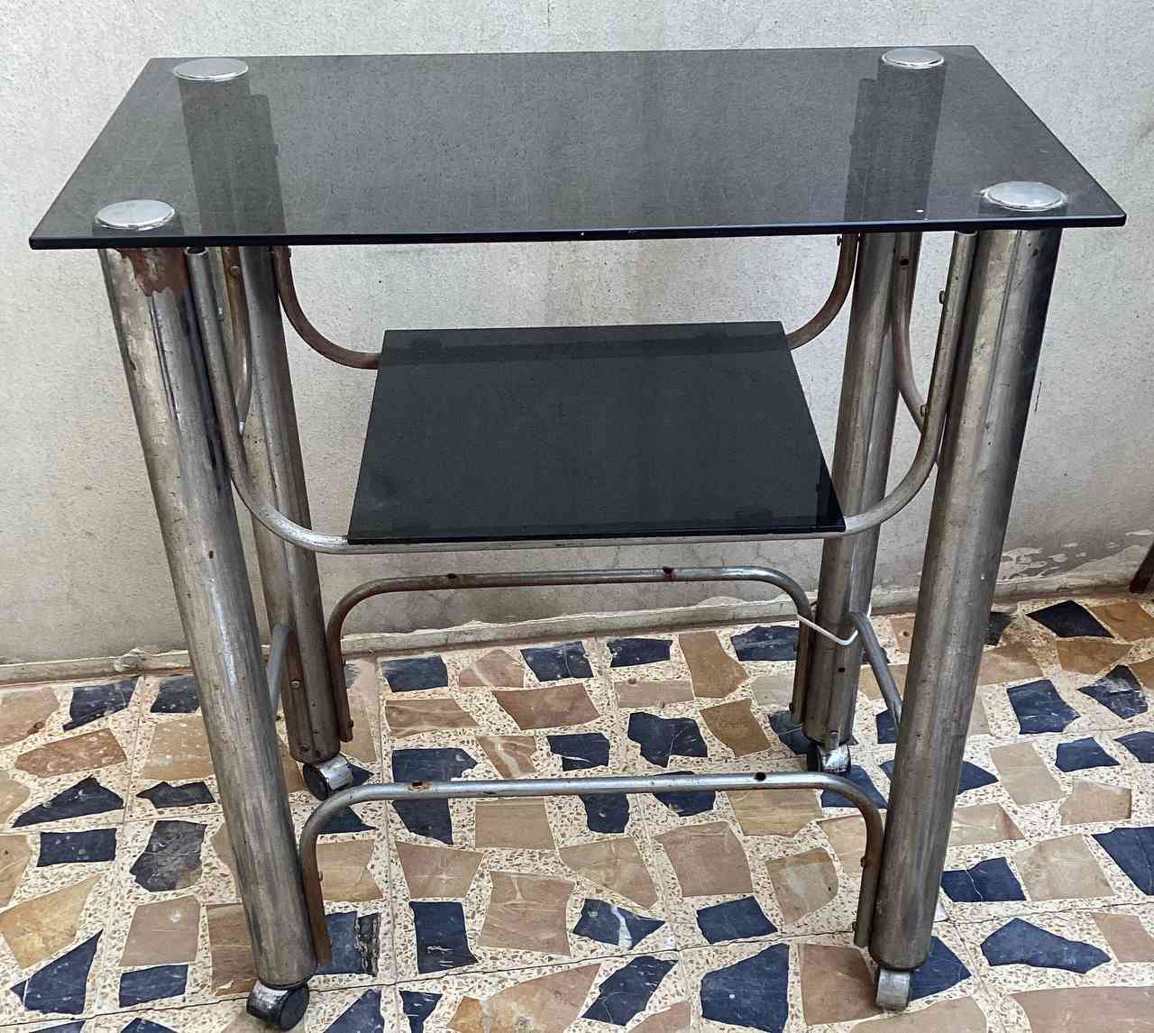 للبيع ميز حاسبة خشب سعره ١٥ الف
ميز تلفزيون بلول ب ١٠ الف
تعلاقة ثابتة ب ٣ الاف وبيها كسر بسيط ما يأثر ع الثبات موضح بالصورة 
العنوان حي السماح الثانية


**إذا كنت صاحب هذا الإعلان وتريد حذفه لأي سبب، رجاءا أرسل رسالة إلى الدعم الفني**