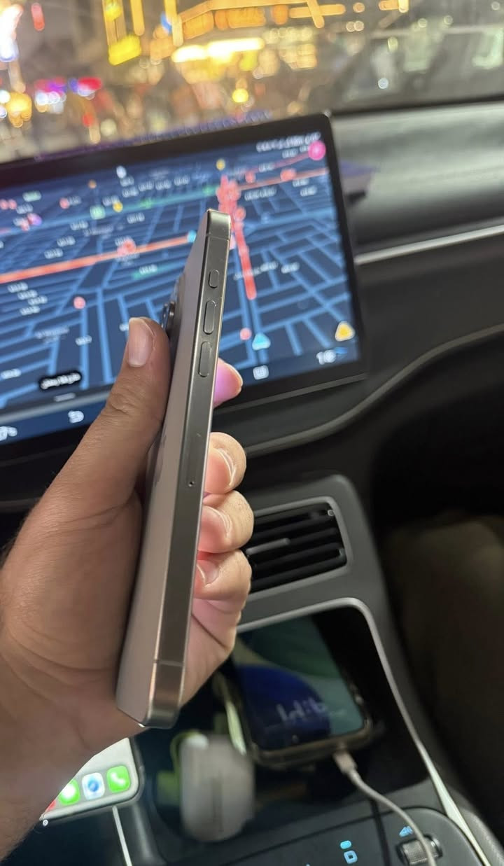 سعر٦٥٠وبي مجال
السلام عليكم ١٥برو ماكس مبدل شاشه وبطاريه وكاله
 فيس إيدي واكف اردله بس برمجه ب٢٥يرجع يشتغل كله شغال كامرات نت صوت اتصال كله شغال مكاني بعقوبه ***********
