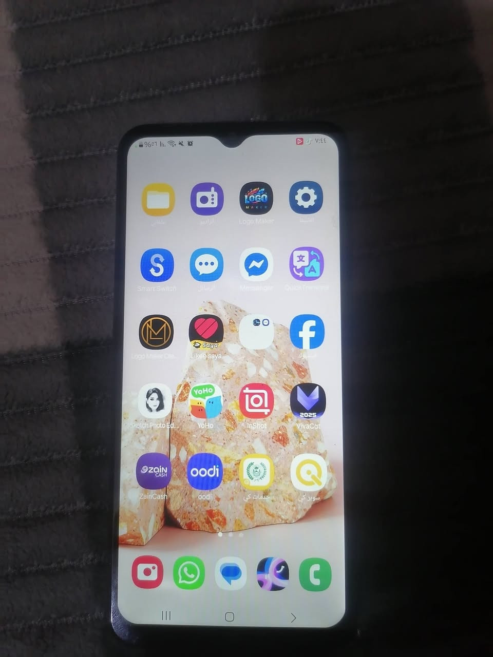 تلفونات اثنين للبيع نظيفات واحد سعره 75 واحد سعره 125 رقم الهاتف ***********
