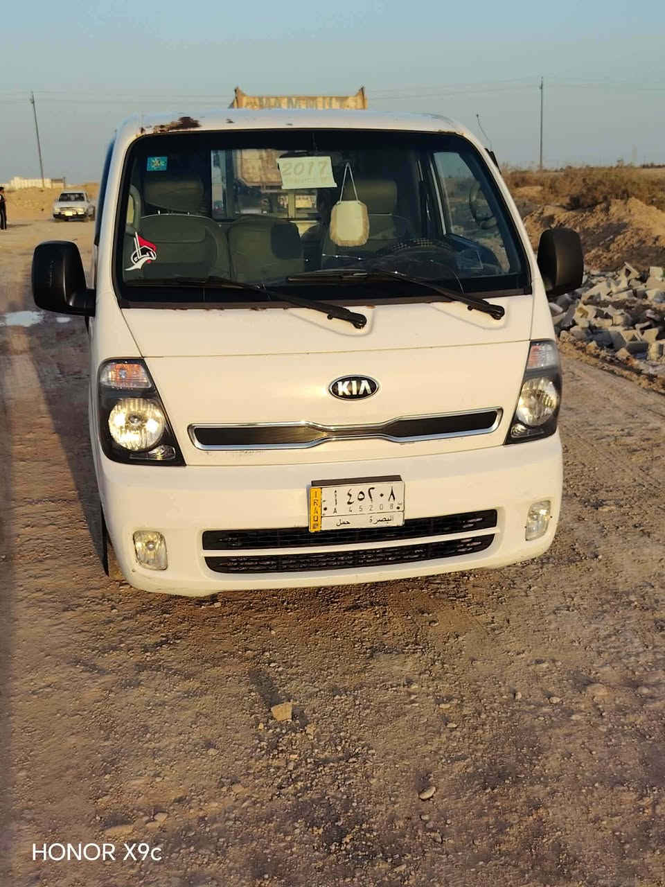 السلام عليكم سياره للبيع موديل 17 مقفوله كفاله عامه تخم تواير جديد كهربائيات شغاله سنويه 29 مكان الناصريه ***********
