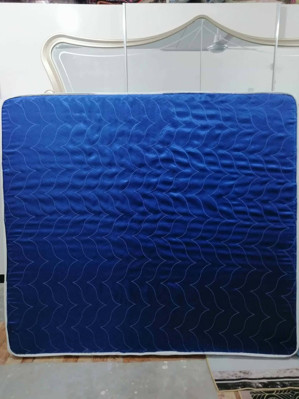 الدوشك طوله مترين وعرضه متر و80 سانتيم سعره 80وبي مجال الكاروك ب60وبي مجال


**إذا كنت صاحب هذا الإعلان وتريد حذفه لأي سبب، رجاءا أرسل رسالة إلى الدعم الفني**