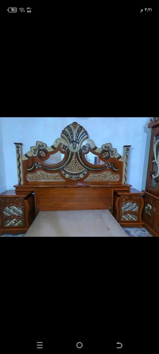 السلام عليكم
عرفه اخشاب نجاره تزكام جديده نهايته مكان ناصريه ***********
السعر600 دولار
