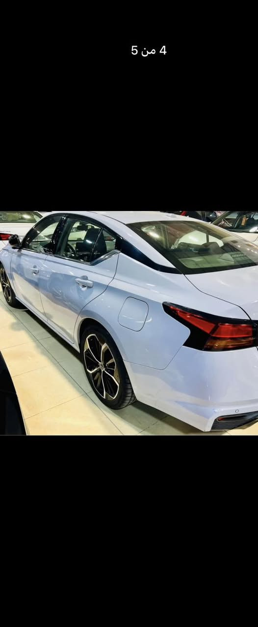 السلام عليكم
نيسان التيما موديل 2023للبيع 
لون سموكي فول مواصفات عده الفتحه 
فئة SR سعر 175بيهه مجال 
بجم كيس ضرر باب خلف السائق وجملاغ 
موقع السياره ديالى بعقوبه 
مكلف بل نشر  تواصل مع صاحب سياره ع رقم 
***********
