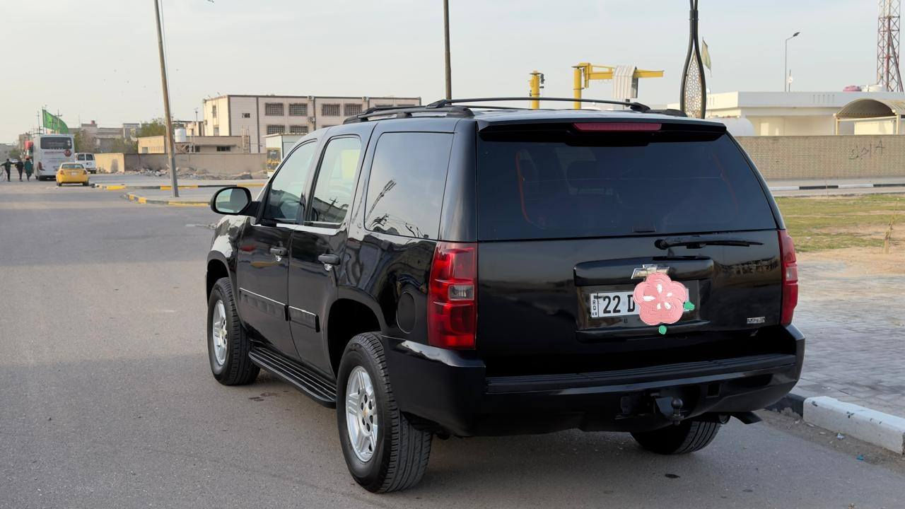 السلام وعليكم تاهو ادوات ادوات مويل 2010 كفالة من الكصه ومن الفتح صبغ حزام جماليه سعر 85 بي مجال الطيبين شراي يتصل بيع أو مراوس عادي ***********
