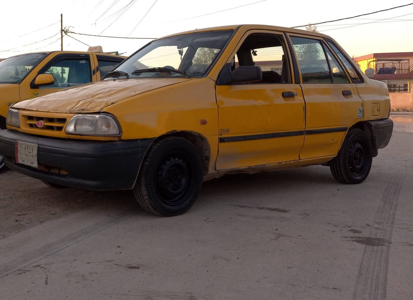 سلام عليكم  للبيع  سايبه موديل 2011 رقم نجف ألماني بدون كوبون   هيئة وغرامات صفر  كير مكينه مابيهم  شي  شرعيها  بالنجف  سعر 14  ورقه.


**إذا كنت صاحب هذا الإعلان وتريد حذفه لأي سبب، رجاءا أرسل رسالة إلى الدعم الفني**