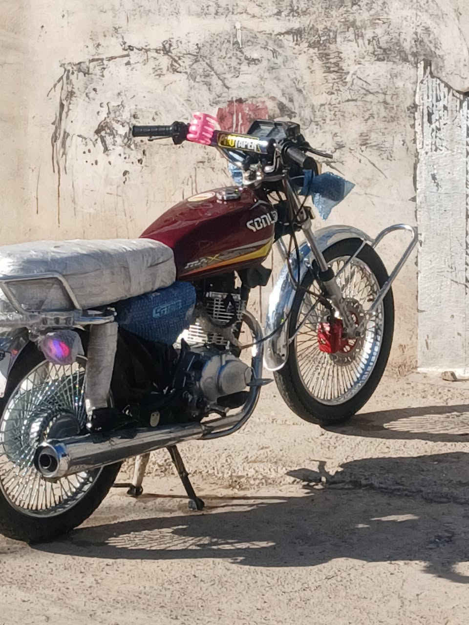 ***********
على بركه الله عندي هذا الماطور 23 جديد لوك اي درنفيس ما داخله لوك للبيع 600 بمجال كركوك اللي يريد خلي يخاور على هذا الرقم
