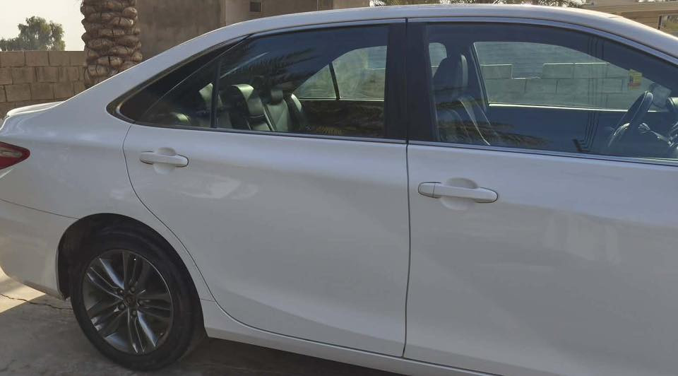 السلام وعليكم
كامري ٢٠١٧ وارد امريكي 
مواصفات se
صور الضرر والسونار مرفوقات بالمنشور 
 رقم وسنوية وهزه كله جديد 
السيارة ماناقصها اي شي 
السعر ١٦٢$ وبيها مجال 
مكاني ديالى بعقوبة 
اتصال +واتساب 
***********
