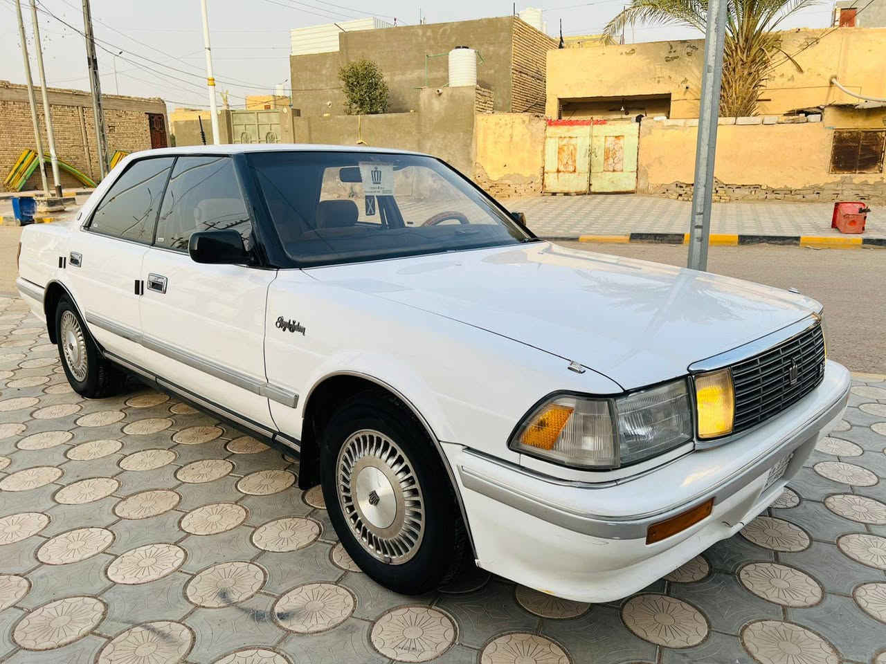 السلام عليكم 
سيدان هارتوب 
موديل 1990
رقم ذي قار 
تحويل مباشر 
مكفوله كفاله عامه صبغ وضربه وكص وتبديل
سياره عله وضع الشركه زيرو
كير مكينه حداديه تبريد كله جيد جداً 
مكاني ذي قار 
***********
