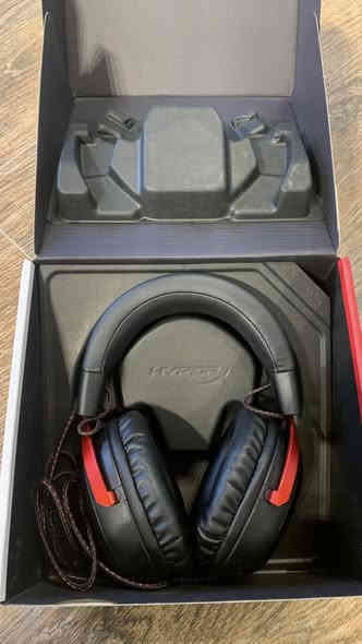 شاشة من شركة msi غنية عن التعريف 
مواصفاتها 
300 hz
2K
Ips
زمن استجابة 0.5
سعرها 300 وبيها مجال

سماعة هايبر اكس كلاود 3 مو اوبن بوكس يعني اصليه مو كوبي 80 و بيها مجال

Ups 
حجم 3000 Va
يتحمل اقوة تجميعة بمواصفات عاليه 
سعره 90 الف 

ملاحضة الاجهزة استخدام اسبوع واحد فقط 
بعدهن بضمانهن مع وصل الشراء تاخذهن
كل القطع نضافتهن 100%
هذه رقم للتواصل ***********

يوجد توصيل كل المحافظات 5 الاف
