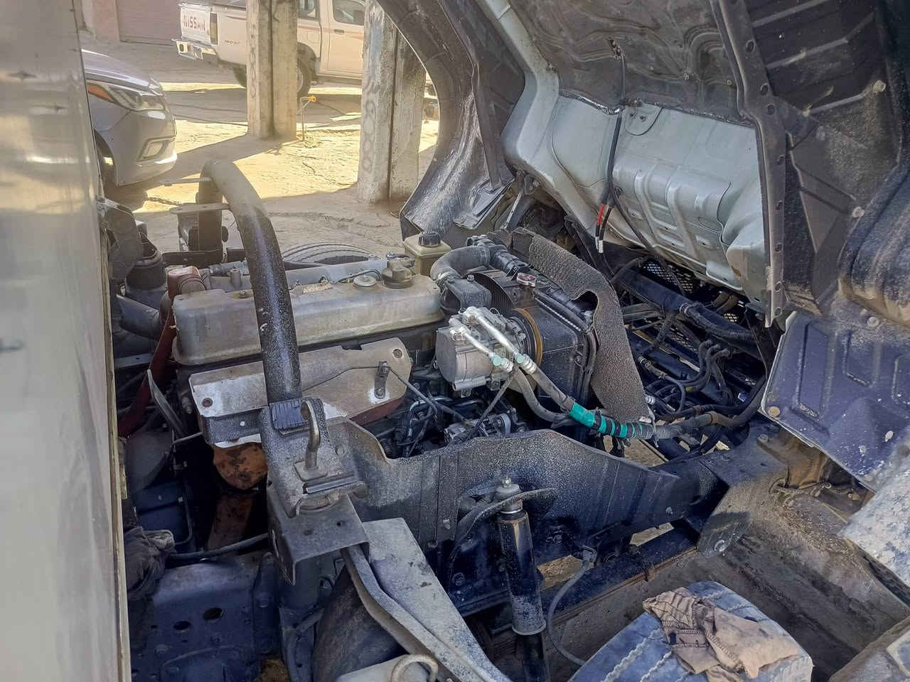 للبيع كرين بدي نزال 3جكات بسمنا رقم بغداد ***********
