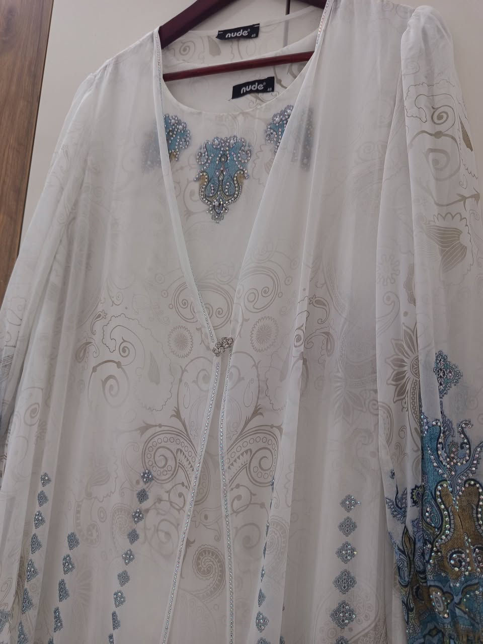 ثوب مناسبات ملبوس لبسه وحده الي تريده تراسلني خاص


**إذا كنت صاحب هذا الإعلان وتريد حذفه لأي سبب، رجاءا أرسل رسالة إلى الدعم الفني**