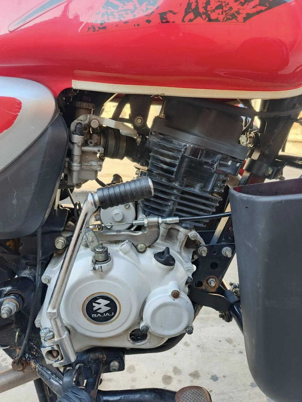 ‏يا الله سلام عليكم Boxer للبيع جبلي موديل 22 نظيفة حلوة مكينة خرسه  دراجة ما مرقمة أوراق اصلية كهربائيات كلها شغالة تخم تاير جديد باتري جديد دراجة خيل من الله دراجة مال شغل مكاني بغداد حسينية المعامل رقمي ***********  سعره مليون و400
