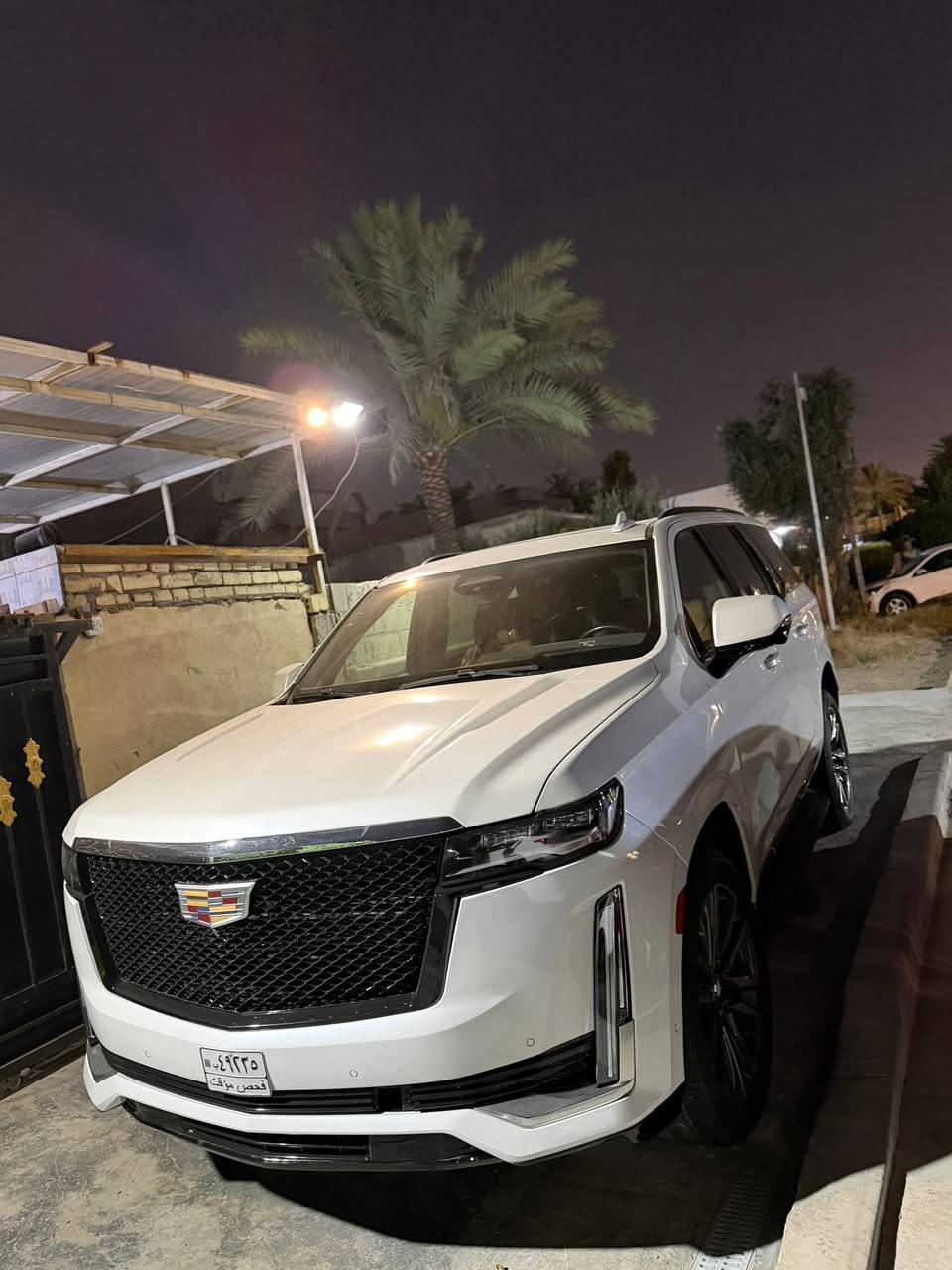 السلام عليكم
كاديلاك اسكاليد
موديل2023
بدون رقم منفيس بسمي
سيارة بيها قطع صبغ ابيع حزام 
صور حادث منشور 
سعر460وبي مجال 
الاتصال***********
مكان سيارة بغداد يرموك
