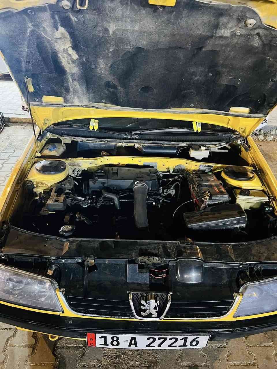 بيجو 405 موديل 2012 بيها 3قطع صبغ سياره جاهزه كير ومكينه مكفولات كهربيات كلها شغاله حداديه زينه رقم دولي هيئه مصفر لشهر ال6 منضومه تبريد كامله بس غاز سعرها 30 وبيها مجال بيع أو مراوس مكاني نجف الكوفه ***********
