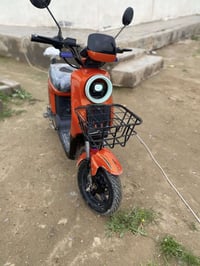 موطورشحن جديد للبيعR9.                               السعر425وبي مجال ...