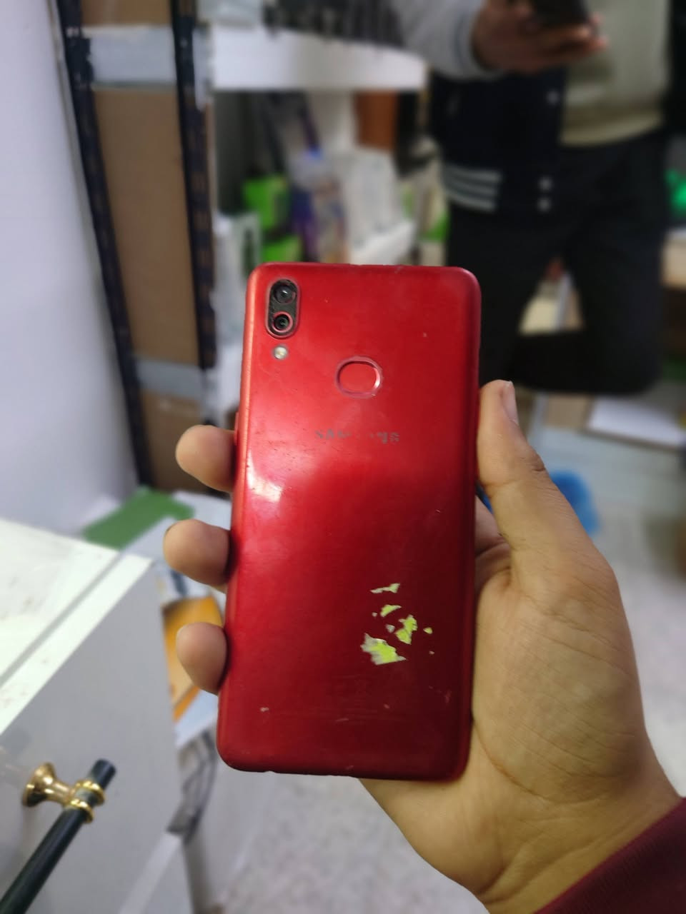 A10S 🏞️ اسود
ذاكرة 32
شريحتين شغالة 
بصمة شغالة 
الاتصال شغال دون مشاكل 
الشاشة بيها نقطة بيضة 

الكامرات رمادية 
سعرة 43 موجود توصيل

احمر 🔴A10S
كامرات مغوشة 
السيلفي شغال
ياخذ شريحتين لكن وحدة من الشرايح متوقفة 
الثانية شغالة
بصمة شغالة 
اتصال شغال مابي اي مشاكل 
ذاكرة 32

سعرة 35 الف توصيل موجود


**إذا كنت صاحب هذا الإعلان وتريد حذفه لأي سبب، رجاءا أرسل رسالة إلى الدعم الفني**