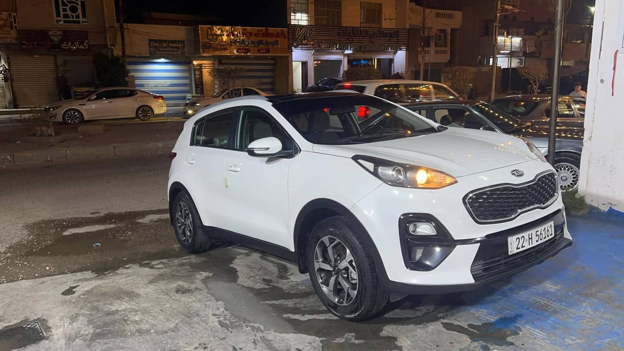 السلام عليكم للبيع فقط كيا سبورتج موديل 2020
ماشيه 61 كفاله عامه من الصبغ والبارد والشخط 
كير محرك كفاله سياره جديده وممتعوبه ابد 
اي نقص مابيها ترايك وين متريد 
مواصفات
حساس خلفي 
كامره شاشه جبيره
بانوراما
اشاير مري مكينه 2000 دوش
منضومه زنون
رقم اربيل الجديد بأسمي تحويل ثاني يوم
العنوان بغداد الدوره 
205
السعر 
***********
