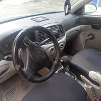 اكسنت • ٢٠٠٩ • تكسي