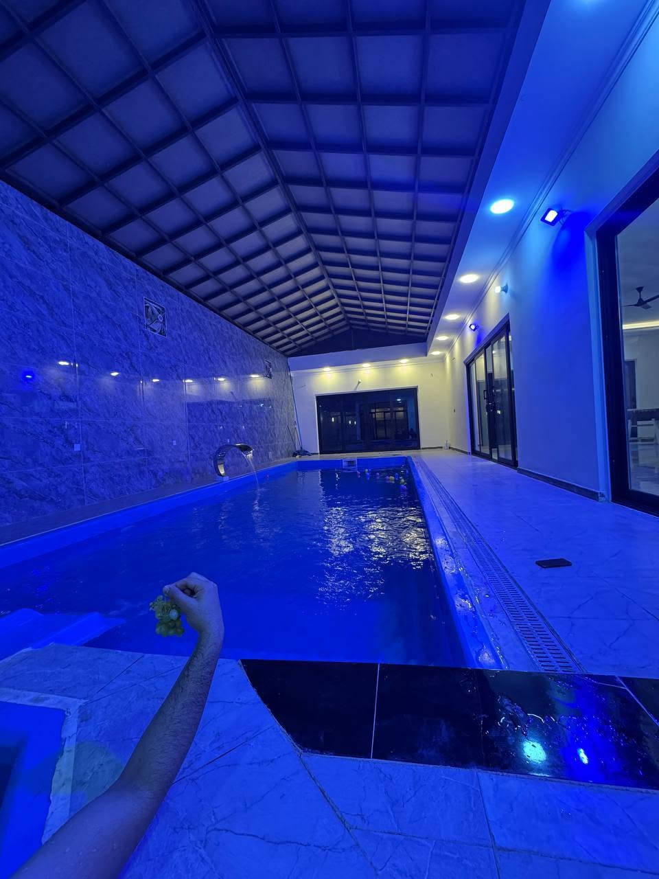 متوفر حجوزات طيلة ايام الاسبوع

احجز مزرعتك وانته مطمئن 🍀

المزرعة موثقة بتطبيق اجرلي 😉

متوفر مسبح مغلق ومفتوح☺️

الموقع الزعفرانيه  🗺️

 للاستفسار عن التفاصيل التواصل مع الرقم واتساب فقط 
*********** 🤗☎️
