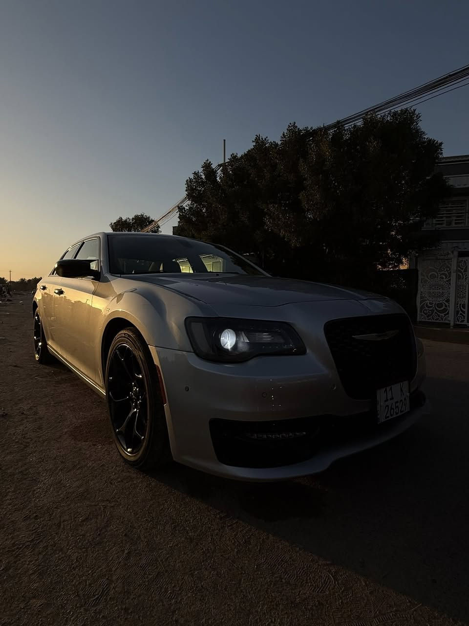 السلام عليكم 
اوباما s
2020 موديل اصل وفصل
السيارة جديده بل كارتون 
(بدون ايرباك)
بيه قطعه صبغ فقط جاملغ ايسر امامي
وداير جاملغ خلفي بيه تكحيل كارت
مكينه كير صدر كهربائيات مكفوله
داخله جديد ١٠٠٪؜
سعره ٢٣٠ 
ورقه مال بيع او مراوس
للاستفسار 
*********** واتس
بغداد
