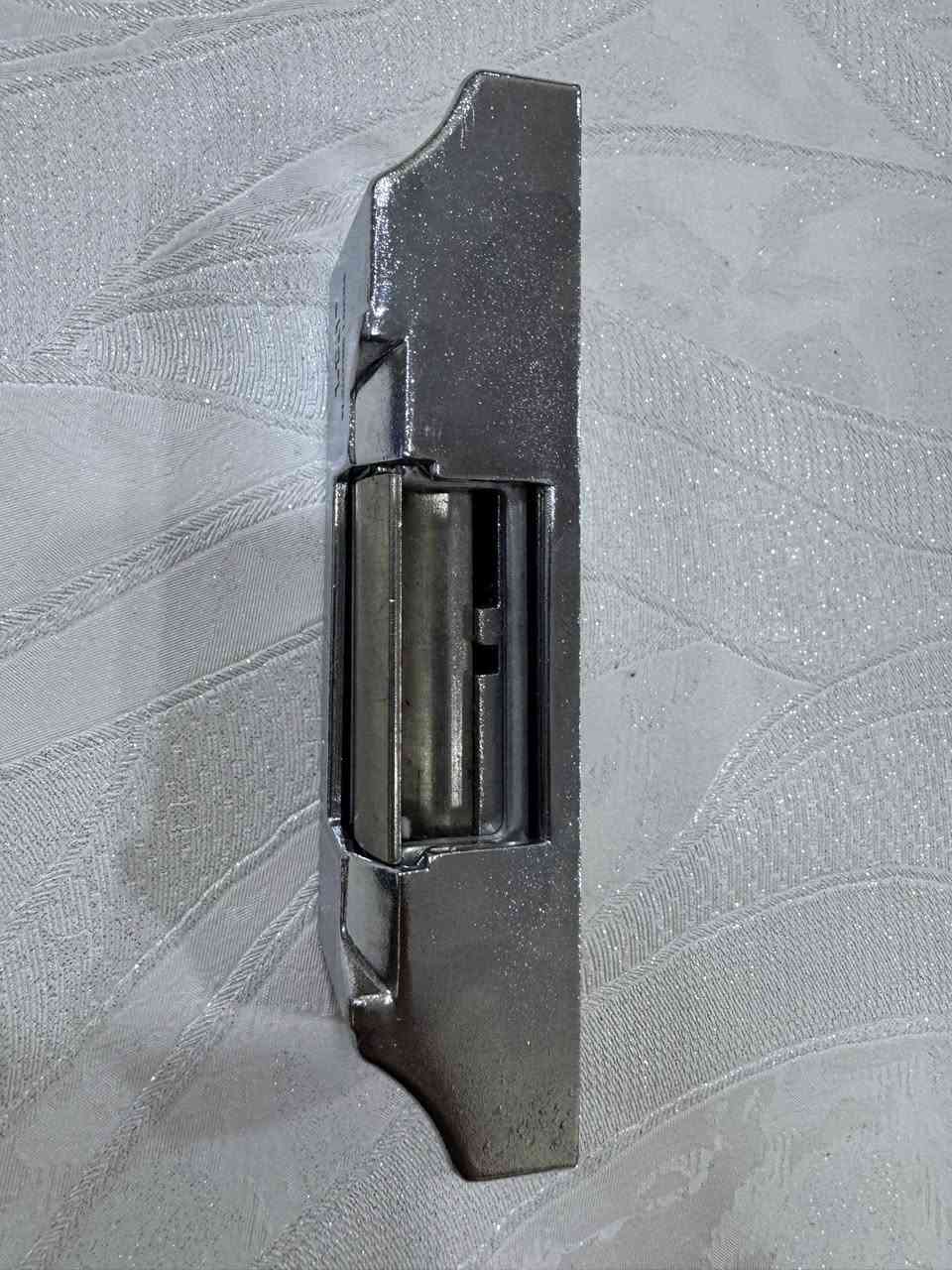 أقفال كهربائية ابواب عدد 4 قطع اليخدمنة يكتب سعر وبالعافية


**إذا كنت صاحب هذا الإعلان وتريد حذفه لأي سبب، رجاءا أرسل رسالة إلى الدعم الفني**