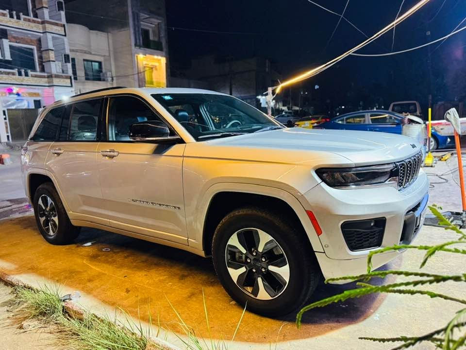 للبيع جيب هايبرد موديل ٢٠٢٤ فول مواصفات
بدون صبغ
حادثها سرقة
***********
