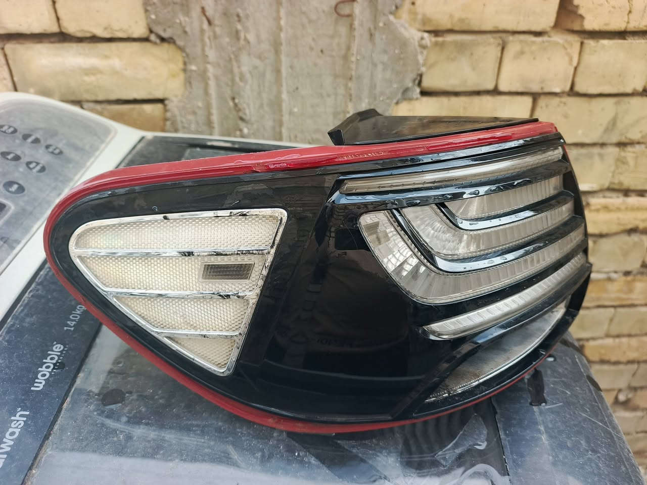 سلام عليكم غراض سورينتو موديل 20 امريكي لاستفسار ***********
