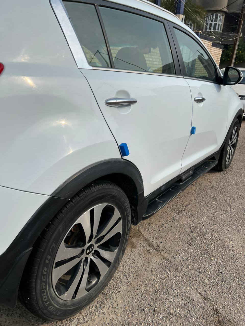 السلام عليكم سبورتج 2014 للبيع رقم بصره سياره موجوده بسماوه بسمنه مداور ثاني يوم سياره مصبوغه عام سياره بس صبغ مابيه لا ضربه ولا تبديل مجرد صابغيه للجماليه مسويله سونار  سعره مناسب 115 وبيه مجال للطيبين ***********
***********.
