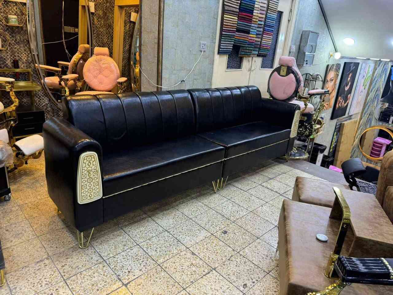 تجهيزات صالونات الحلاقة وتوفير كل موديلات نساني رجالي وتوصيل جميع المحافظات مراسلة صفحة هلاوسهلا *********** واتساب
