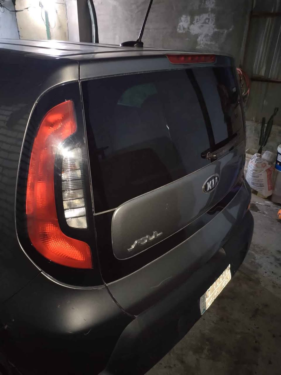 كيا صول موديل ٢٠١٤ السيارة جدا نظيفة ممدود عليهااا اسبانة مواصفات ضرر بيبان وجاملغات اماميه حادثها تخريب ايرباكات سليمة محرك 1600 للتواصل الاتصال على الرقم *********** بغداد, العراق
