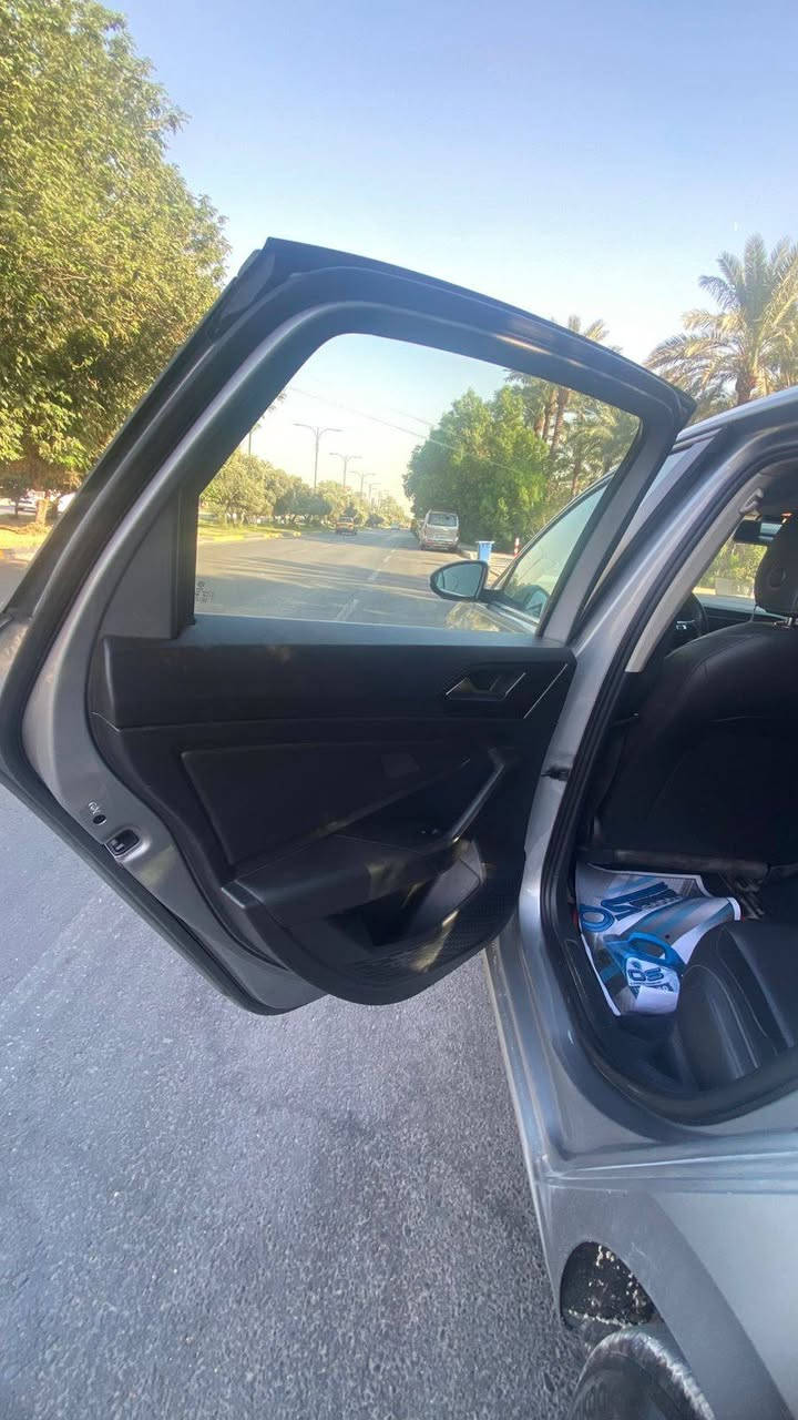 فوكس واكن جيتا موديل ٢٠٢٠ للبيع
السعر ١٢٥ ورقة وبيها مجال  محرك ١٥٠٠ تيربوا فول مواصفات
***********
