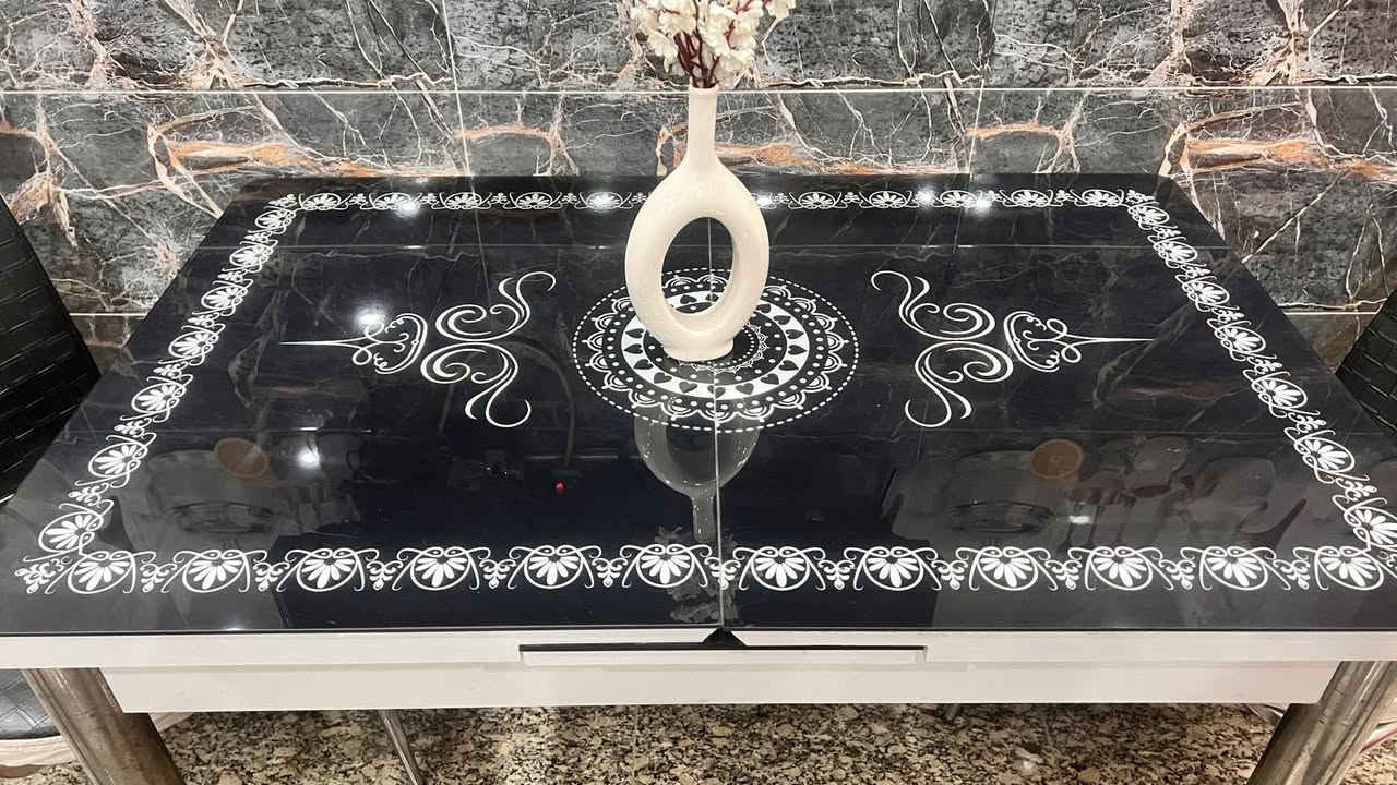 سلام عليكم عندي هاي الغراض للبيع جدد نظافتهم 💯 فول مكاني مركز البصره فقط الشراي يدخل رجاءاً ***********
