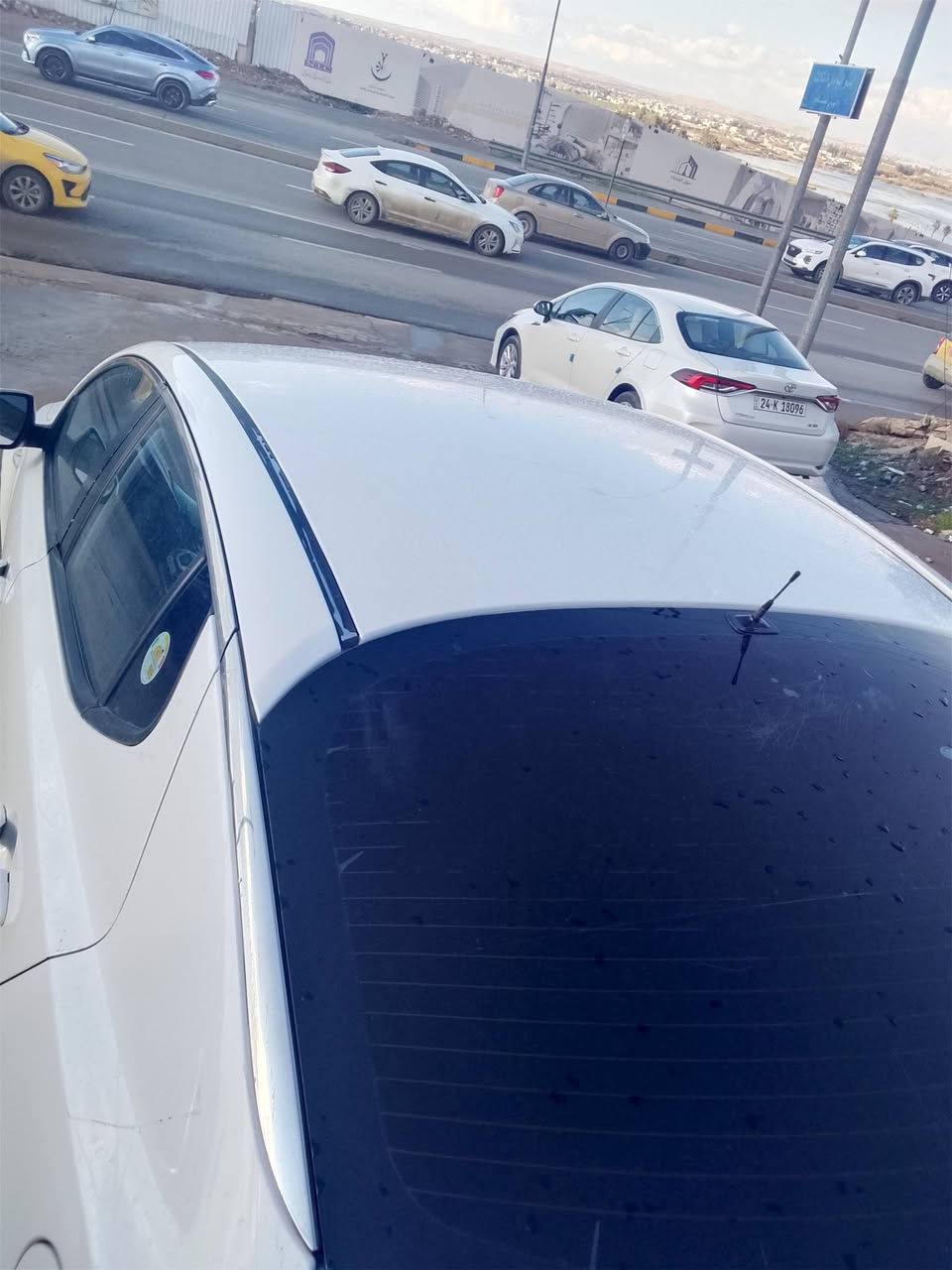 اوبتما 2011  رقم دهوك شرط التحويل
كلين بدون ضرر بالداير صبغ شبر  اثر شخط 
محرك كير طخم شرط جديد 
السعر 115$ وبيها مجال 
***********
