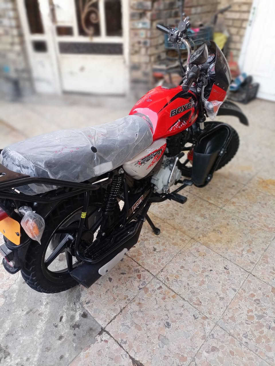 دراجه بوكسر جبلي 2021 مكفوله كفاله عامه جديده بمعنئ الكلمه مااشتغل بيها الدراجه احلئ من الصور بهواي اوراق كامله الشراي يخابر ويدلال ***********
