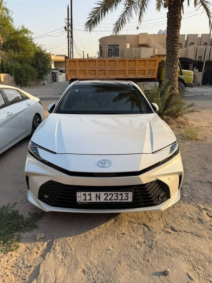 كامري ٢٥
‏مغلفة بالكامل PPFابو ٢٠ ورقه سمك التغليف٨ ونص 
‏ La 
‏ماش ١١ 
‏شركة ساز مبدل دهن مرتين بس  
سعر ٢٩٠
‏مكان بغداد حي الجامعة 
***********
