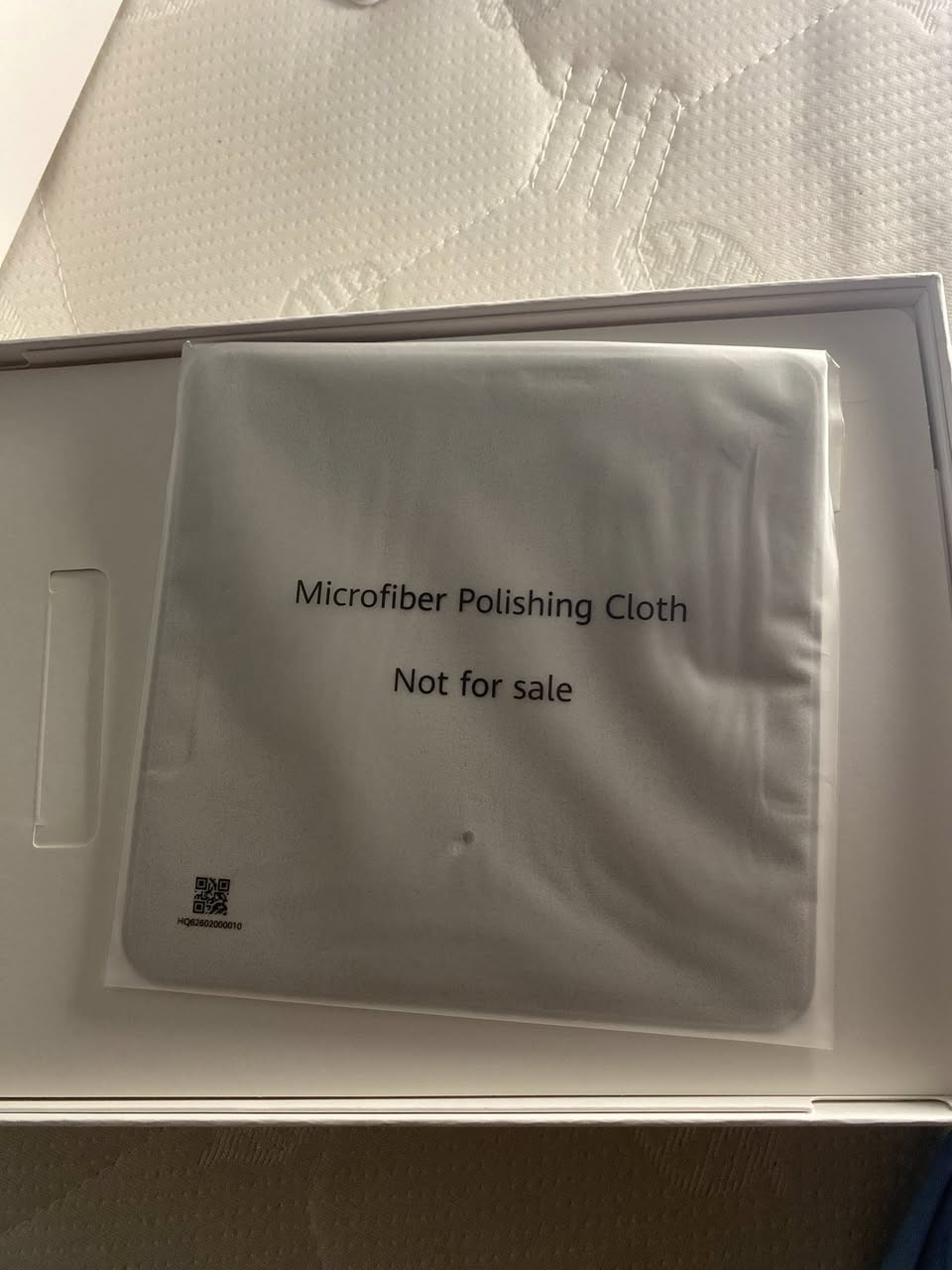 ميت باد 12 x مراوس بايباد ريد ماجك استرا للعلم العندي اغلا من استرا عجبني الاسترا الي يراوس يراسلني ايبادي جديد بطاريته 100


**إذا كنت صاحب هذا الإعلان وتريد حذفه لأي سبب، رجاءا أرسل رسالة إلى الدعم الفني**