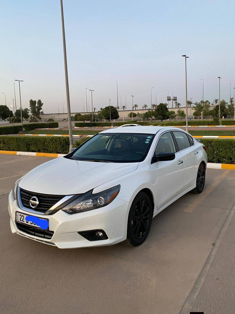 بيع او مراوس
نيسان التما 
موديل 17 
مواصفات SR معروفه 
محرك 2500 المرغوب 
حادث جاملغ خلفي وجاملغ وباب كلير امريكا 
رقم سنويه هزه كلو جديد 
السعر 125  وبي مجال كلش بسيط 
مكان السيارة أربيل 
***********  وتساب
ماشي 85 مايل
