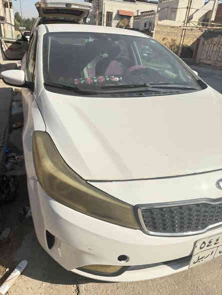 كيا فورتي 2018 رقم اربيل حادث قطعتين السيارة باسمي شرط تحويل سيارة جاهزه استخدام شخصي لتواصل *********** سعر 120
