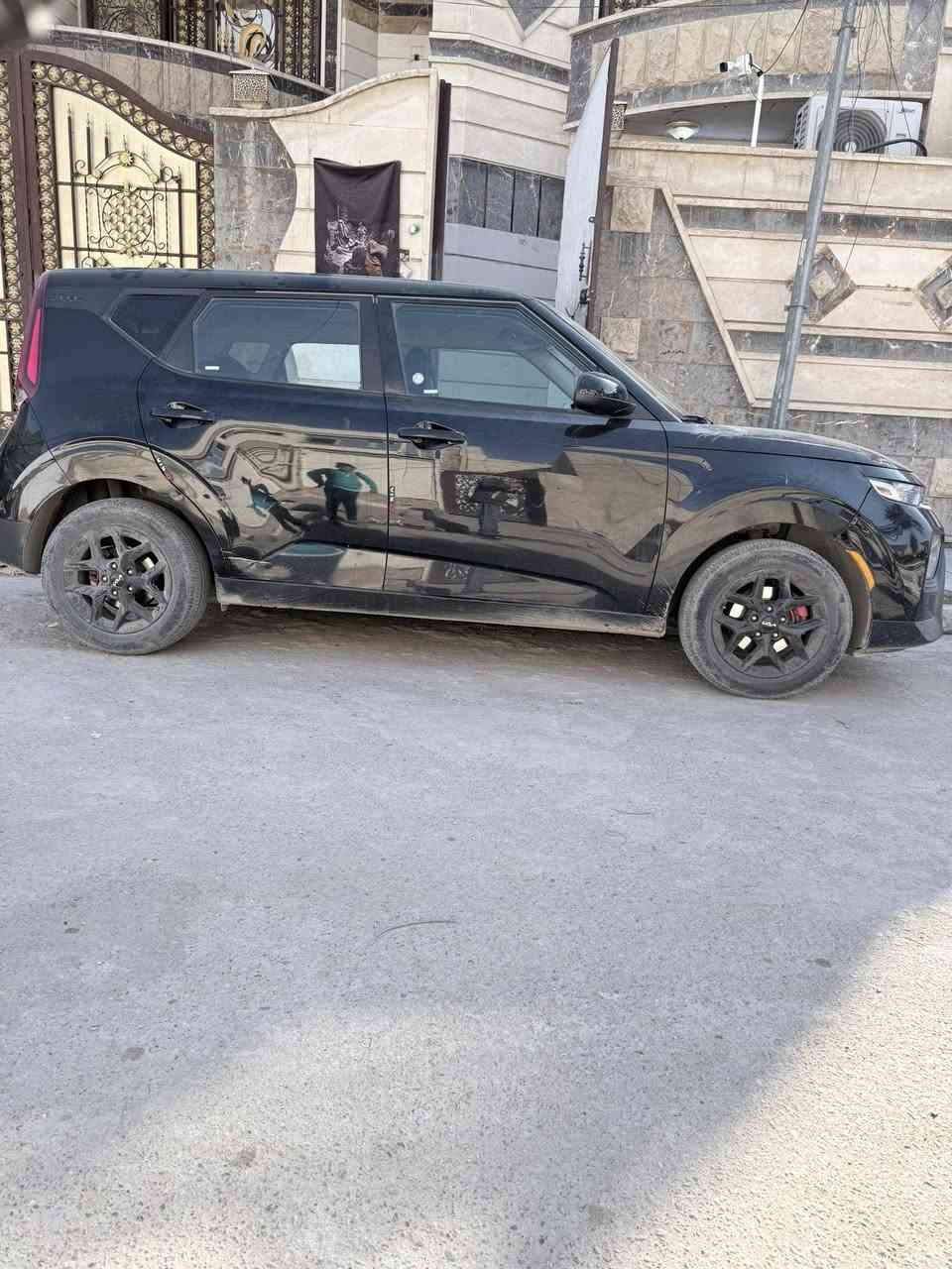 السَلام ؏ـليڪُم  كيا سول 22 للبيع محركها  2000 دوش  هي بية توقف ذاتي ومانع انحدار واوتو درايف واطفاء ذاتي ورادارات وبعد بيها اهواي شغلات  حادثها بسيط جداً @@@@ مكاني بغداد الدورة  ‭   
ملاحظة السوك كولشي بي وتبقى السيارة ونظافتها مو تجي وتكسر بسعرها السيارة بيها مجال وتفكس عيني

0770 474 5972‬
