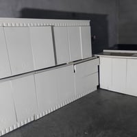 تکایە شوێنەکەی ناڕێکە بۆیە دەرگاکانی ڕاوەستاوەبەزەمان ئەیفرۆشم تانەیبی...