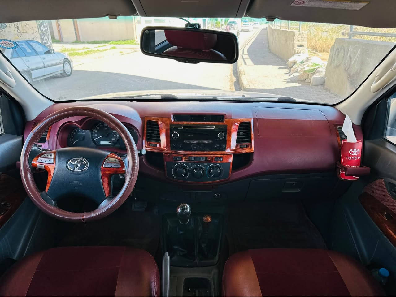 توێتا مەرزێ دەبڵ ئاكسل بۆ فرۆشتن
مۆدێل ٢٠١٤ ی سەید نەهرۆ
١١٢هەزار رۆشتوە 
سبوخی نیە سەیارەكە زۆرجوان. ماوەتەوە كەمێك pdr هەیە 
سەیارەكە نمونە لە جوانی بەس ماشاء الله ئەوێت
چوار تایەی لۆك سەنەوی تا ٢٠٢٩نوێیە 
بەناوی خۆمانەوەیە  
بەشەرتی هەمووو شتێك 
سەیارەكە بێ مەسروفە دیناری مەسروفی تێدا نیە
شوێن. تەق تەق 
*********** واتسئاپی لەسەرە كويسينجاك, أربيل
