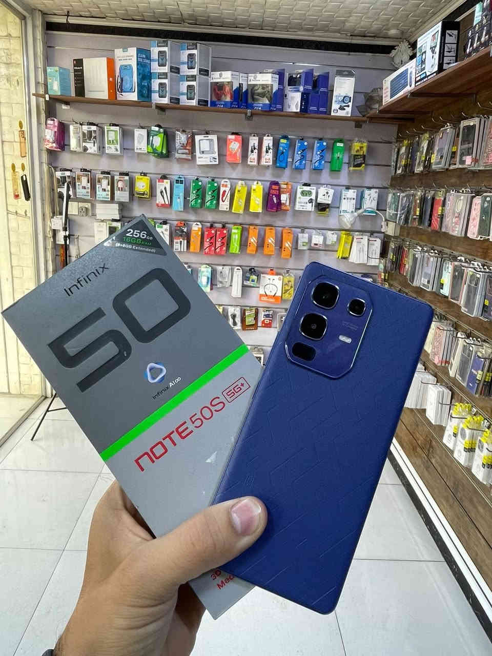 أجهزة مستخدمة نضافه عاليه
ملحقات كاملة 
اسعار مناسبة 
العنوان …
كربلاء حي الحر قرب مستوصف حي الحر 

مركز أبل ستور 
للتواصل 
سعد   *********** 
سجاد ‭0781 081 5506‬
