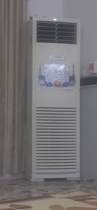 سبلت الريان  عمودي 5 طن نظيف البيع 07705536960 \ مكلف ب نشر