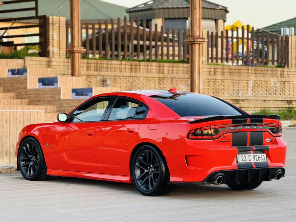 جارجر 2022 سكات 6400
لون برتقالي
الضرر/جاملغ صبغ + بنيد بارد شبر
صور الضرر داخل منشور
سياره جاهزه وحلوه 
ماشي/50 الف
محرك كير بدون فتح
السعر/230
مكان كركوك منطقه تسعين
***********
