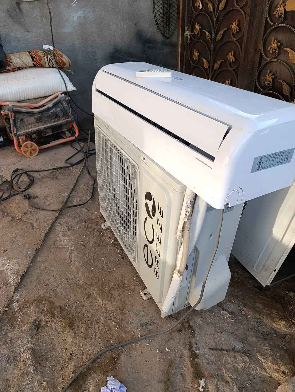 سبلت طن ونص نضيف كلش غاز 410
للبيع مكاني ناصريه 
سعره 400 بي مجال كلش قليل 
غراضه كامله بوري او ريموت 
***********
