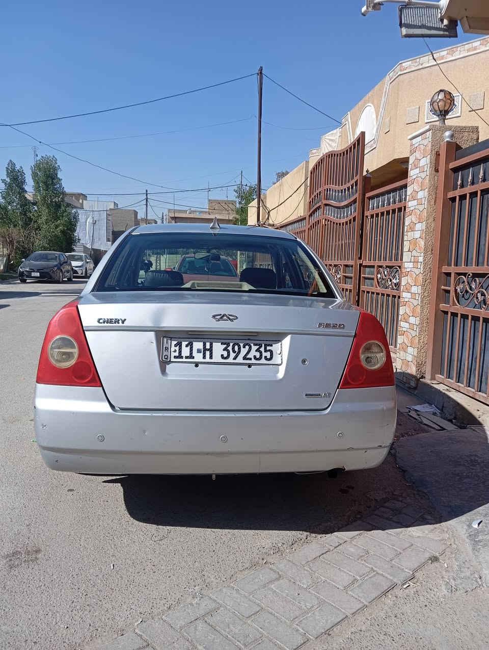 شيري A5 للبيع
رقم بغداد دولي تحويل ثاني يوم 
حجم المحرك ٢٠٠٠ بلادي لا تنقيص ولا تبخير شرط الفحص 
گير اوتماتك ميكانيكي (at) المرغوب 
دواخل نظيفة جدا 
عظمها بدون خياسات فقط خياس قليل بالابواب 
قمارة بنيد صندوك تكم بيهن اسم جراد 
تفاصيلها واضحة بالصور 
ماشية ١٢٥,٠٠٠ حقيقي 
السعر ٤٠ بيها مجال بسيط جدا 
مكاني بغداد الدورة / حي الميكانيك 
***********
